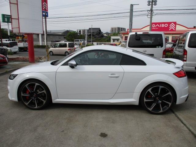2018 AUDI TT RS