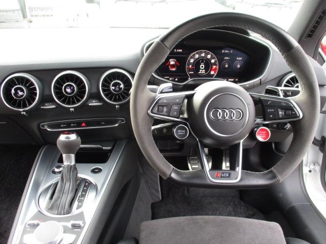 2018 AUDI TT RS