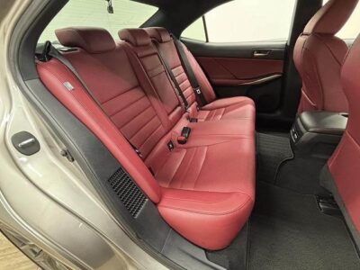 2018 LEXUS IS300h F SPORT