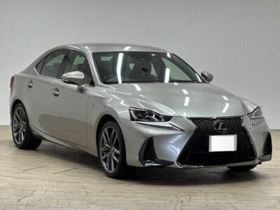 2018 LEXUS IS300h F SPORT