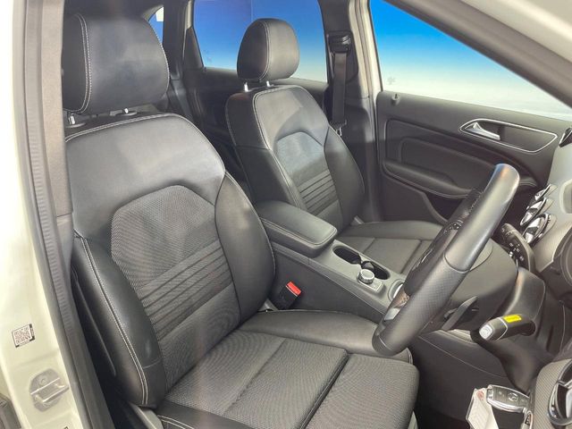 2018 Mercedes Benz B180
