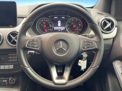 2018 Mercedes Benz B180