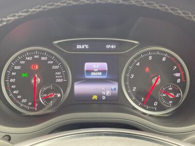 2018 Mercedes Benz B180
