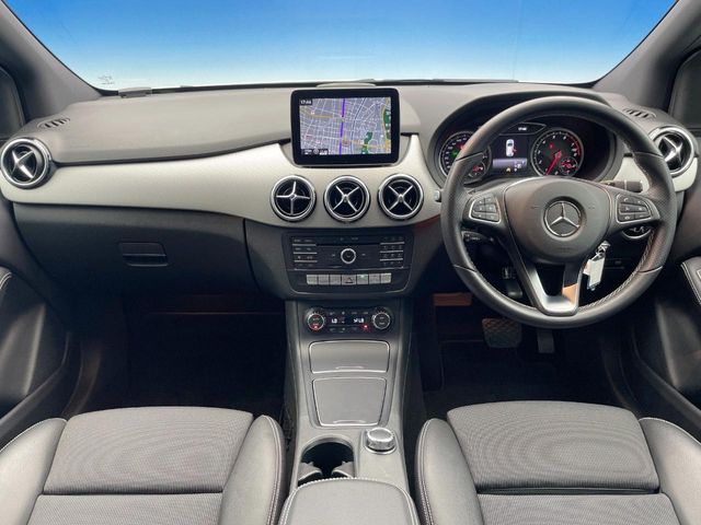 2018 Mercedes Benz B180
