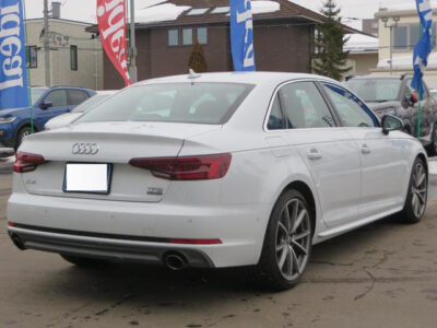 2018 AUDI A4 2.0TFSi QUATTRO SPORT