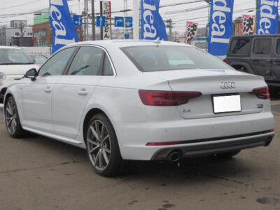 2018 AUDI A4 2.0TFSi QUATTRO SPORT