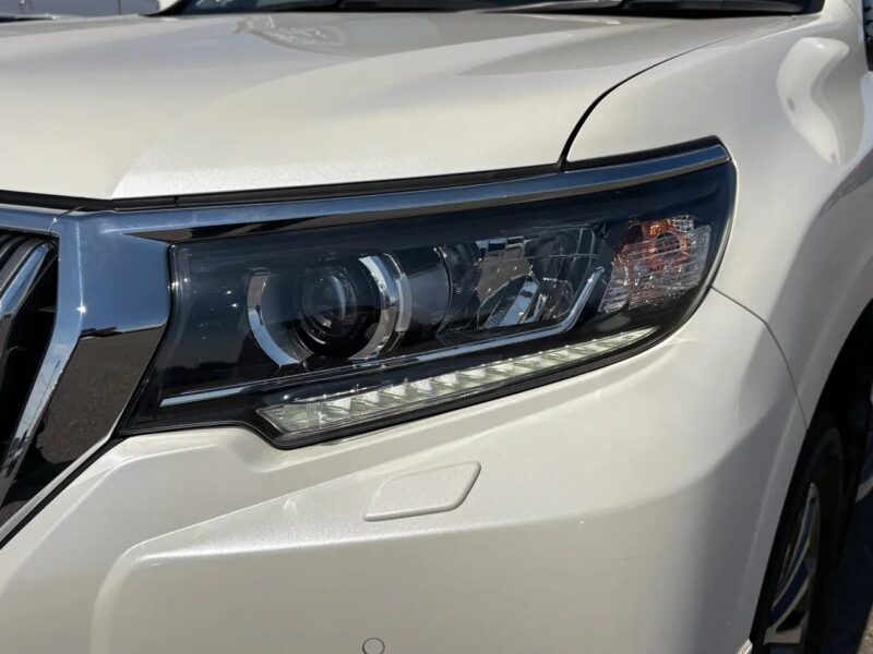 2020 Toyota Land Cruiser Prado TZ-G