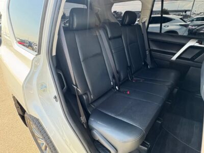 2020 Toyota Land Cruiser Prado TZ-G