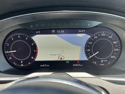 2019 Volkswagen Passat 2.0TSI R-Line