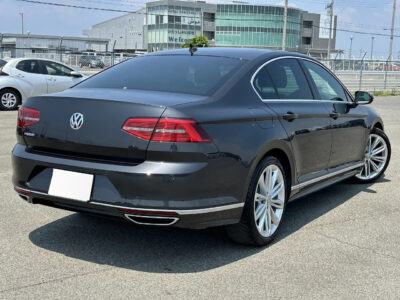 2019 Volkswagen Passat 2.0TSI R-Line