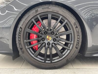 2019 Porsche Panamera GTS