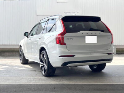 2022 VOLVO XC90 B6 AWD R-DESIGN