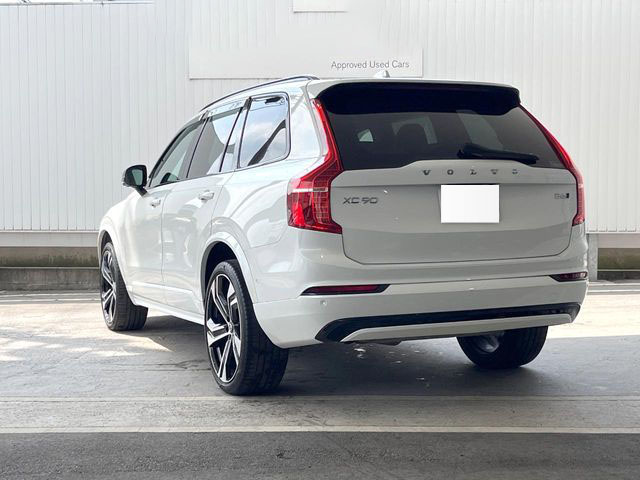 2022 VOLVO XC90 B6 AWD R-DESIGN