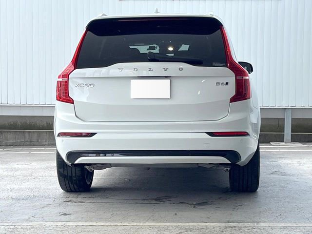 2022 VOLVO XC90 B6 AWD R-DESIGN