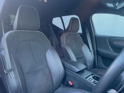 2018 VOLVO XC40 T4 AWD R-Design