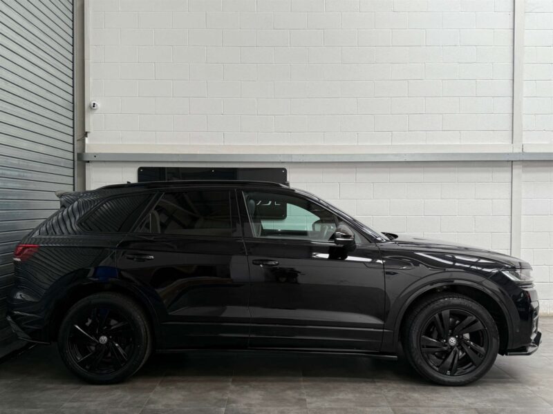 2019 Volkswagen Touareg 3.0 TDI V6 R-Line Tech Tiptronic 4Motion