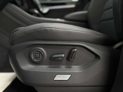 2019 Volkswagen Touareg 3.0 TDI V6 R-Line Tech Tiptronic 4Motion