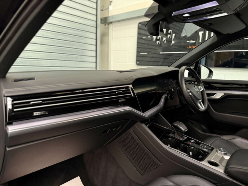 2019 Volkswagen Touareg 3.0 TDI V6 R-Line Tech Tiptronic 4Motion