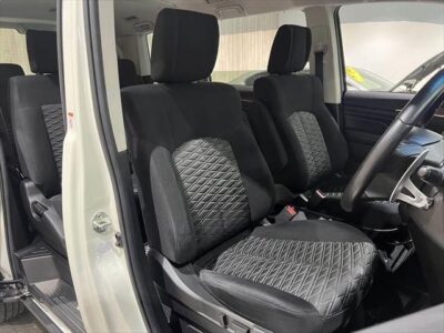 2020 Mitsubishi Delica D5 G Power Package 4WD