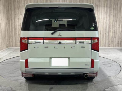 2020 Mitsubishi Delica D5 G Power Package 4WD