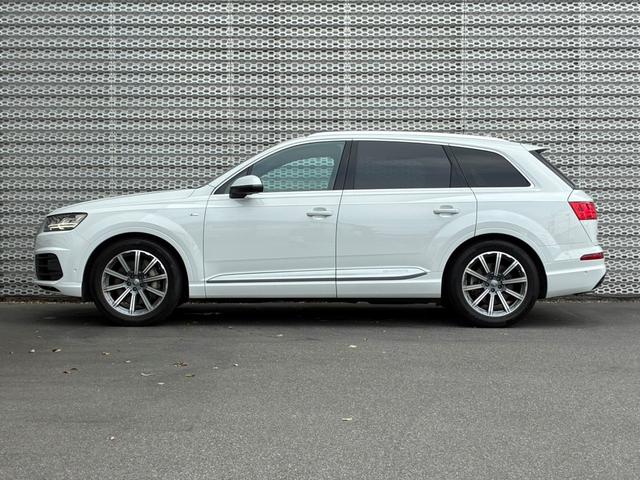 2018 AUDi Q7 55TFSI QUATTRO S-LINE