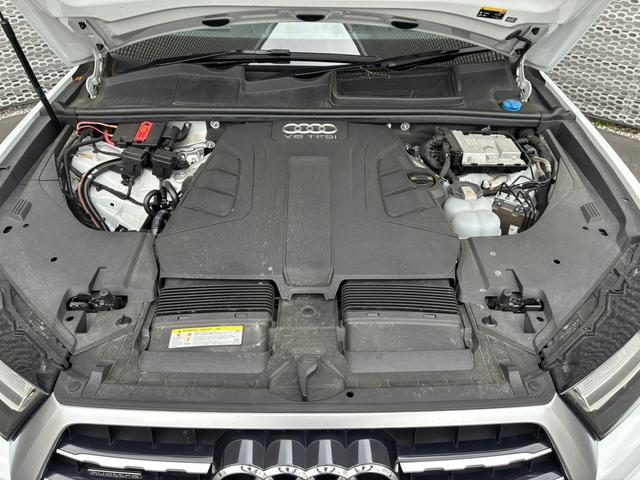 2018 AUDi Q7 55TFSI QUATTRO S-LINE