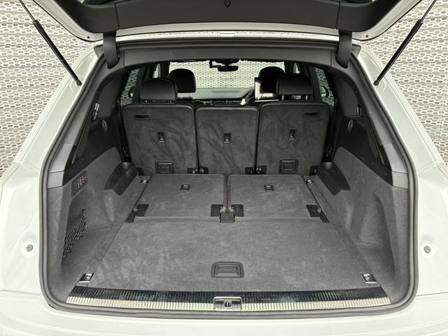 2018 AUDi Q7 55TFSI QUATTRO S-LINE