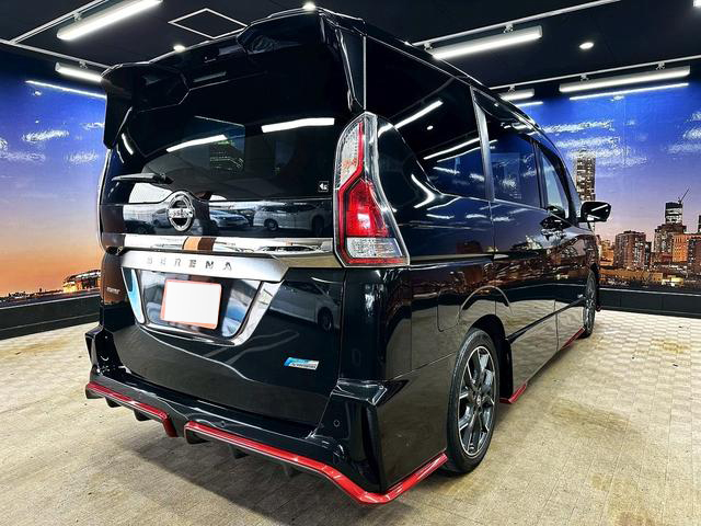 2018 Nissan Serena Nismo
