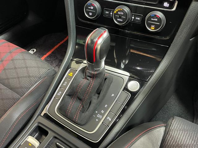 2019 Volkswagen Golf GTI TCR