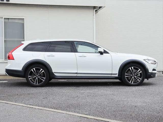 2018 VOLVO V90 CROSS COUNTRY T5 AWD