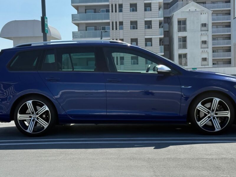 2018 Volkswagen Golf R Variant