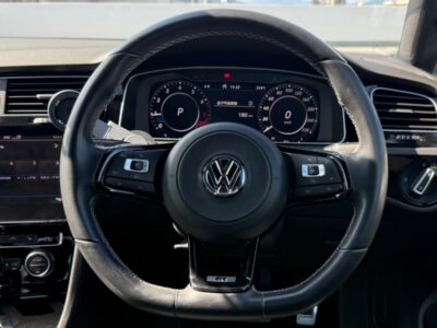 2018 Volkswagen Golf R Variant