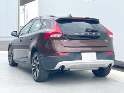 2019 VOLVO V40 CROSS COUNTRY T5 AWD TUCK EDITION