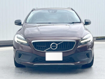 2019 VOLVO V40 CROSS COUNTRY T5 AWD TUCK EDITION