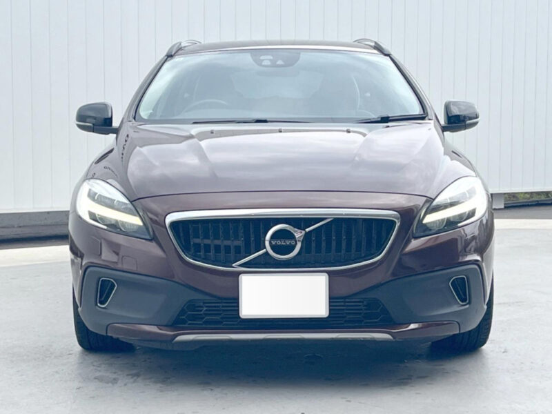 2019 VOLVO V40 CROSS COUNTRY T5 AWD TUCK EDITION