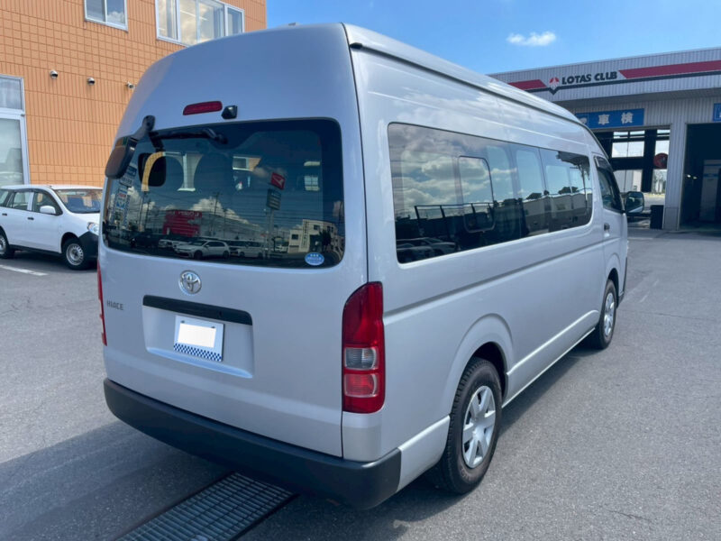 2019 Toyota Hiace Commuter 2.7 DX 4WD Super Long