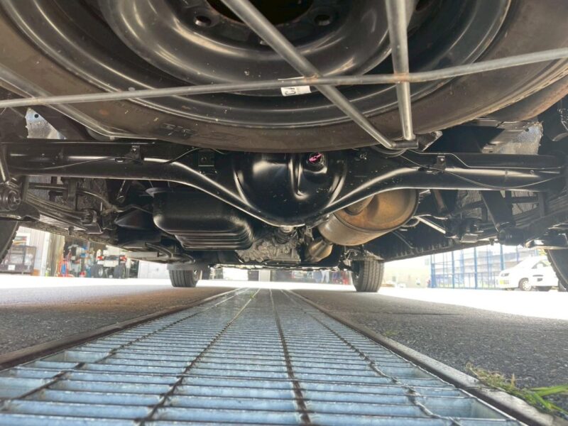 2019 Toyota Hiace Commuter 2.7 DX 4WD Super Long