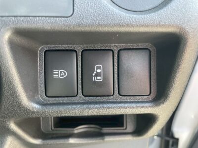2019 Toyota Hiace Commuter 2.7 DX 4WD Super Long
