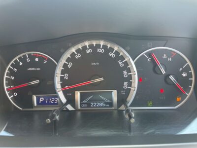 2019 Toyota Hiace Commuter 2.7 DX 4WD Super Long