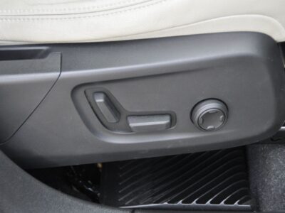 2019 Volvo XC40 T4 AWD Inscription