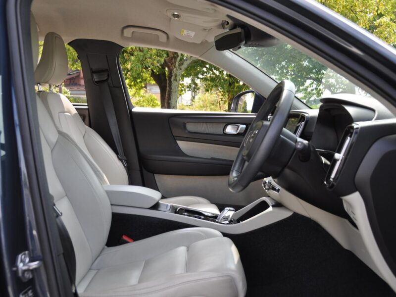 2019 Volvo XC40 T4 AWD Inscription