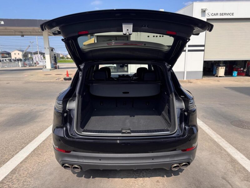 2019 Porsche Cayenne S