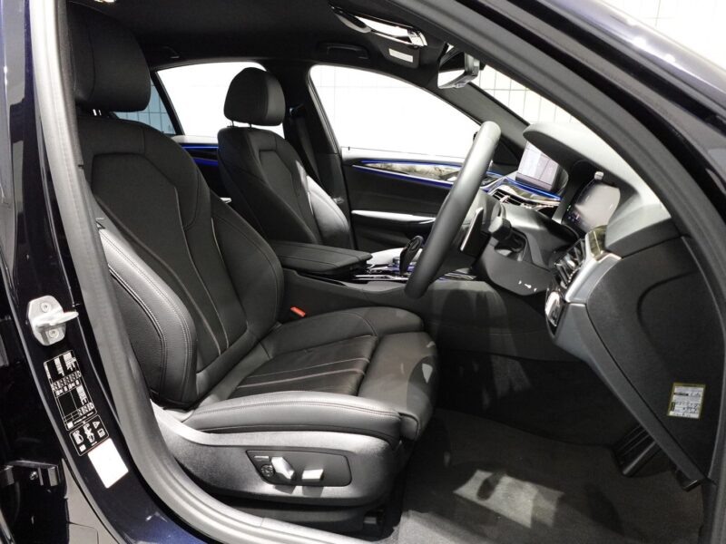 2020 BMW 540i xDrive M Sport