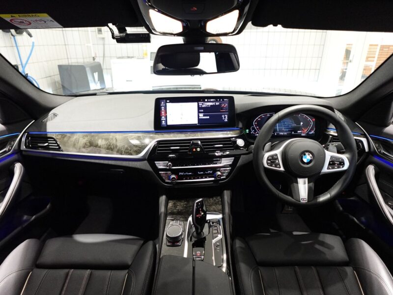 2020 BMW 540i xDrive M Sport