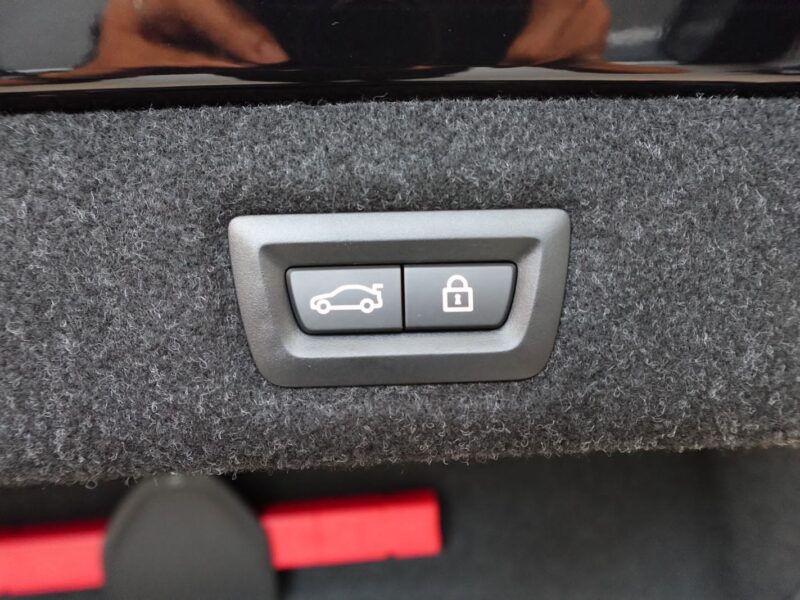 2020 BMW 540i xDrive M Sport