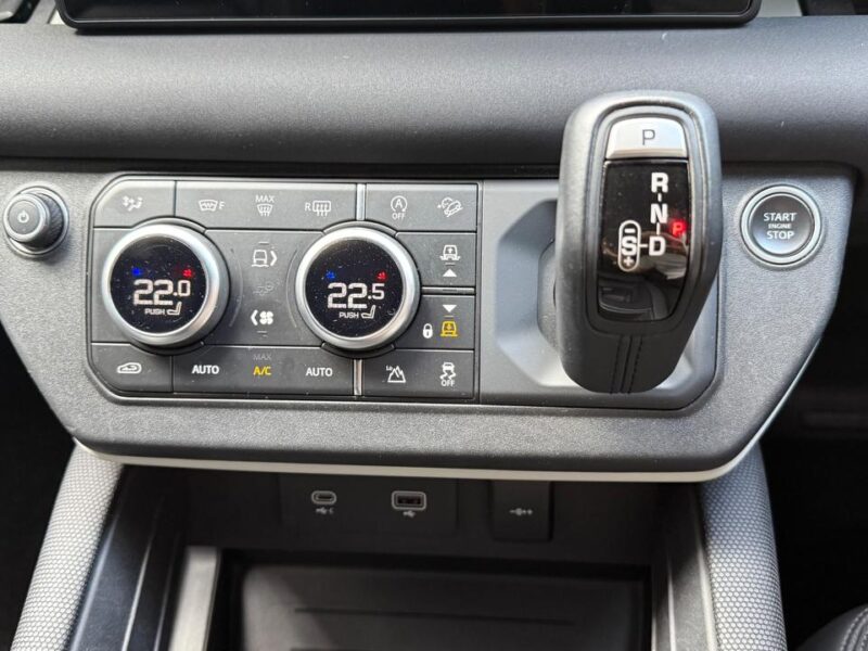 2021 LAND ROVER DEFENDER 110X DYNAMIC SE D300