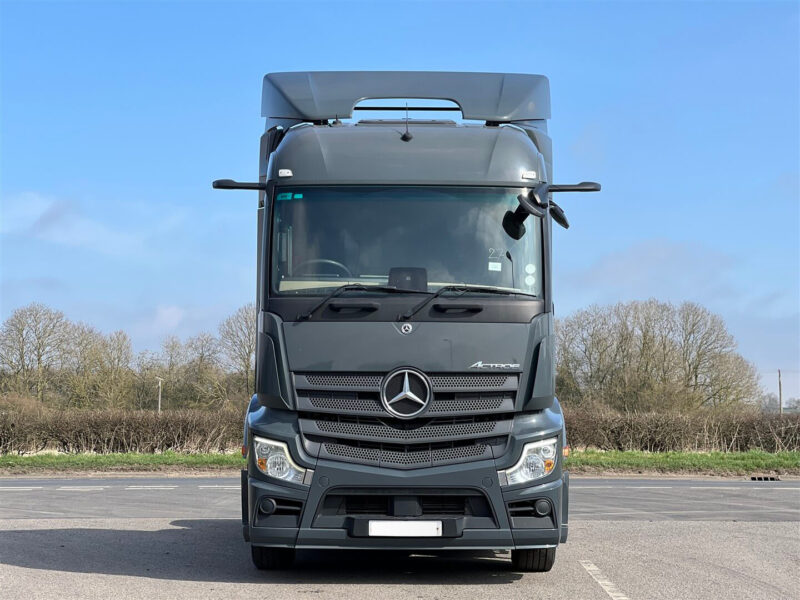 2019 MERCEDES BENZ 2543 ACTROS 6X2 Tractor Unit - Euro 6
