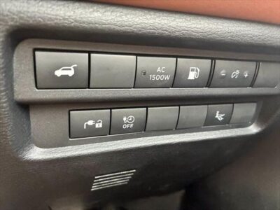 2022 Mitsubishi Outlander PHEV P