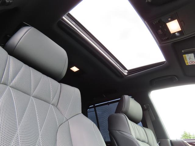 2020 LEXUS LX570 BLACK SEQUENCE