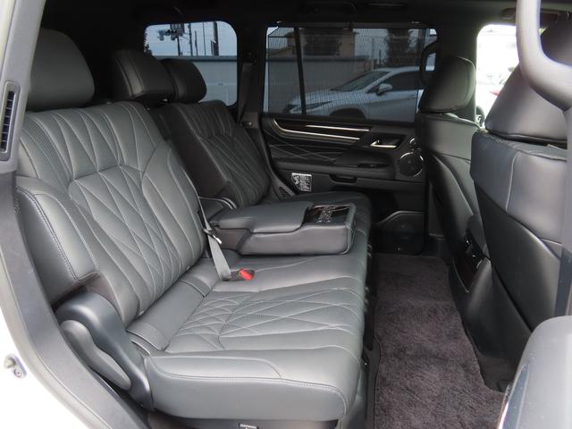 2020 LEXUS LX570 BLACK SEQUENCE